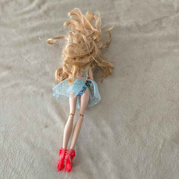 Ever After High Ashlynn Ella doll - Picture 4 of 6
